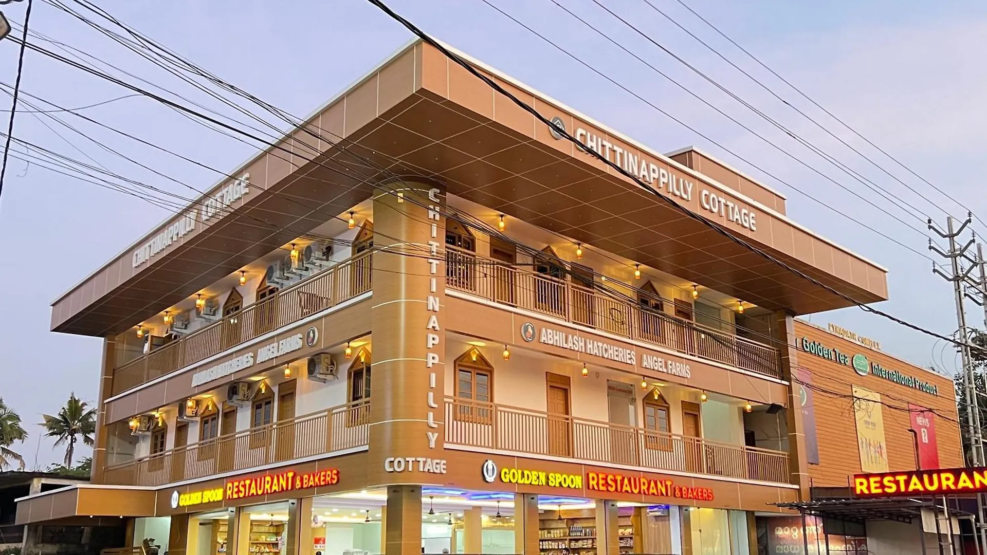 Chittinappilly Cottage Angamaly Hotel